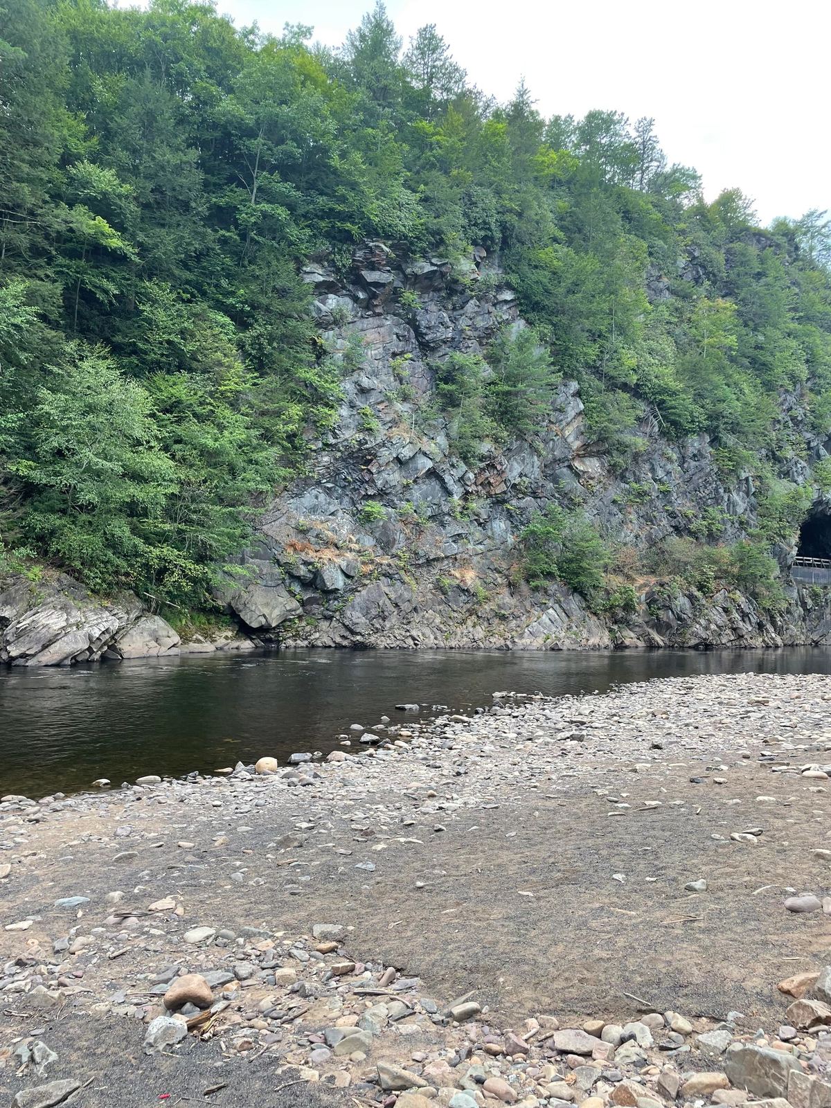 Cliffs and river in the Lehigh Gorge near Jim Thorpe
